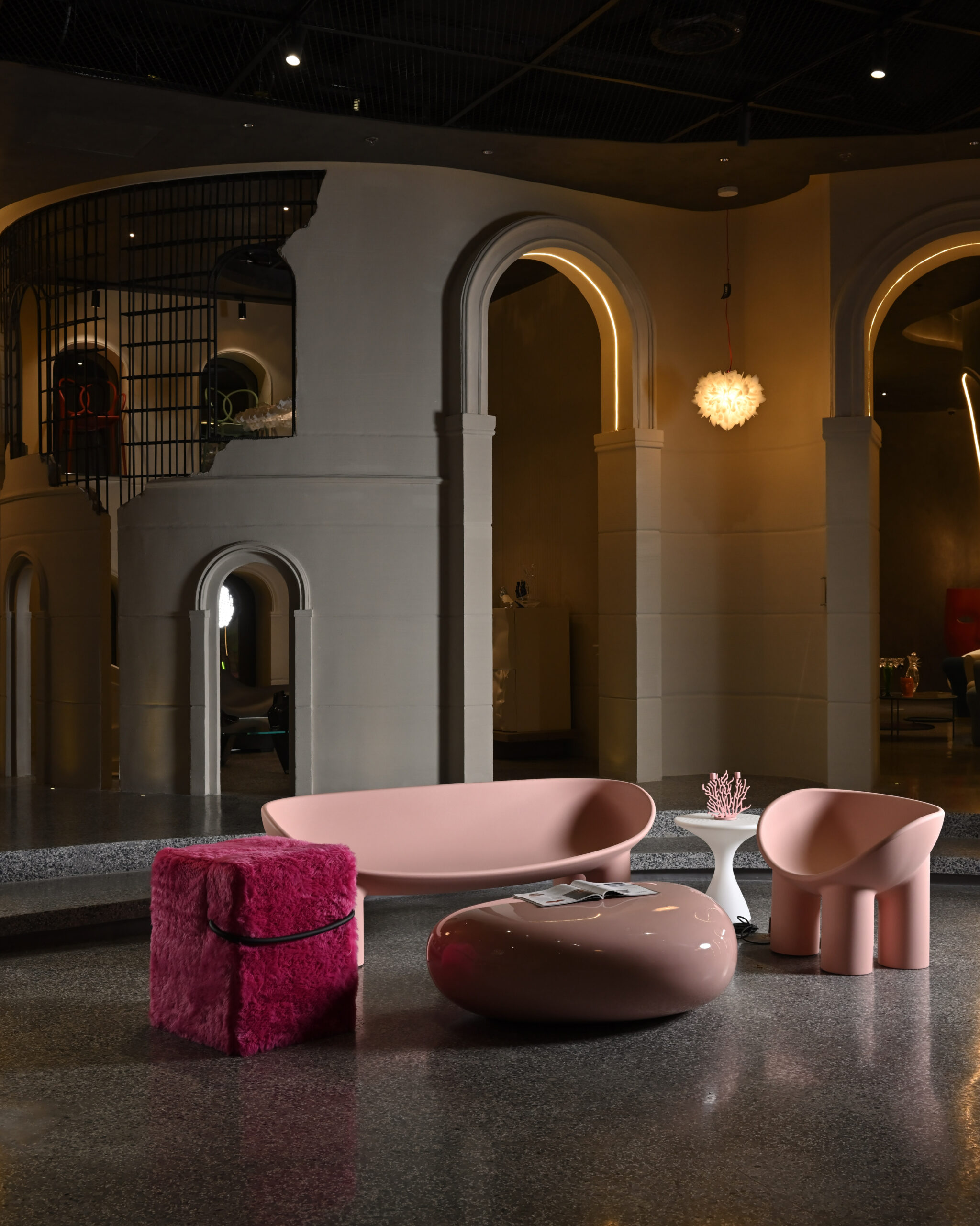 showroom-atrium-viet-nam